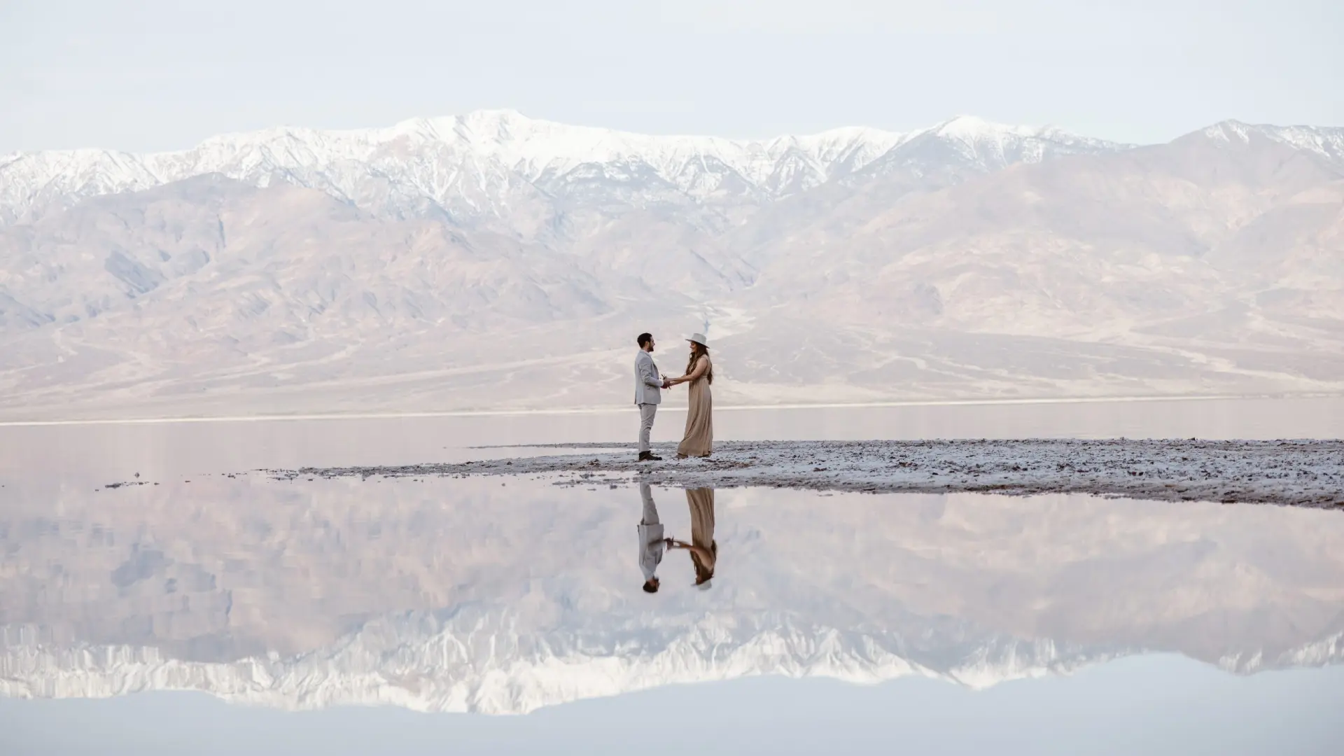 Death Valley sand dunes elopement couple photographer